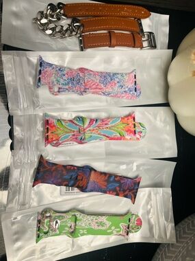 5 Silicone Apple Watch Bands